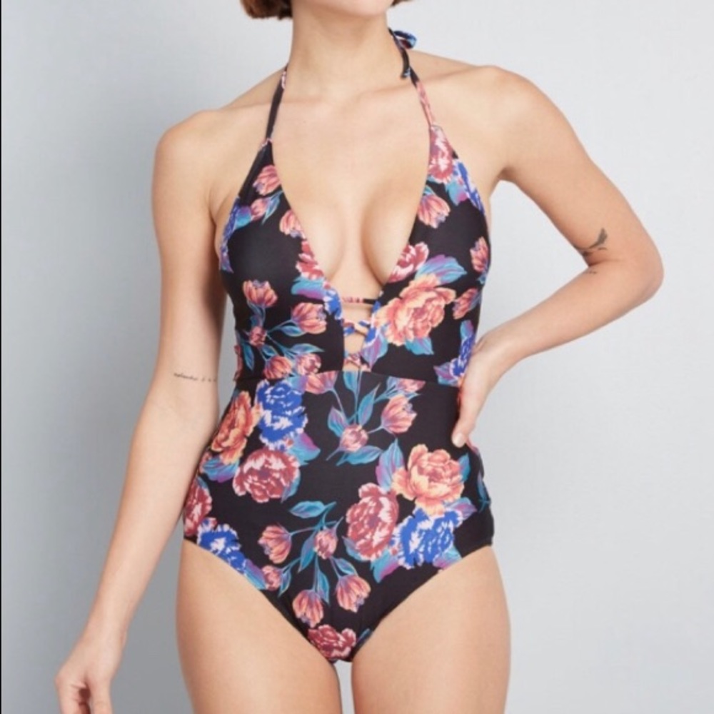 NWT ModCloth The‎ Pamela One-Piece Swimsuit